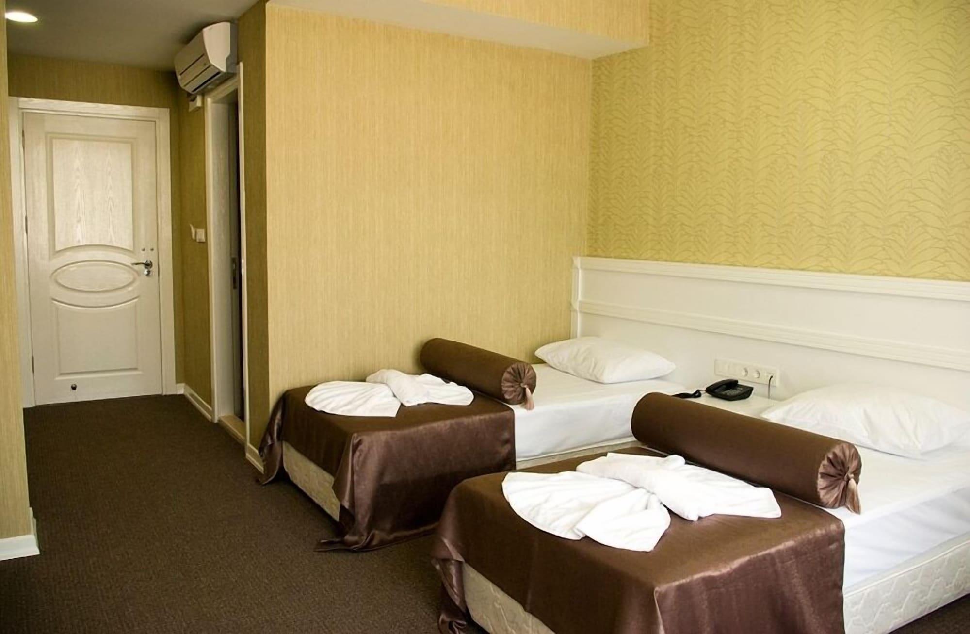Blue Marine Hotel Sekerpinari Екстериор снимка