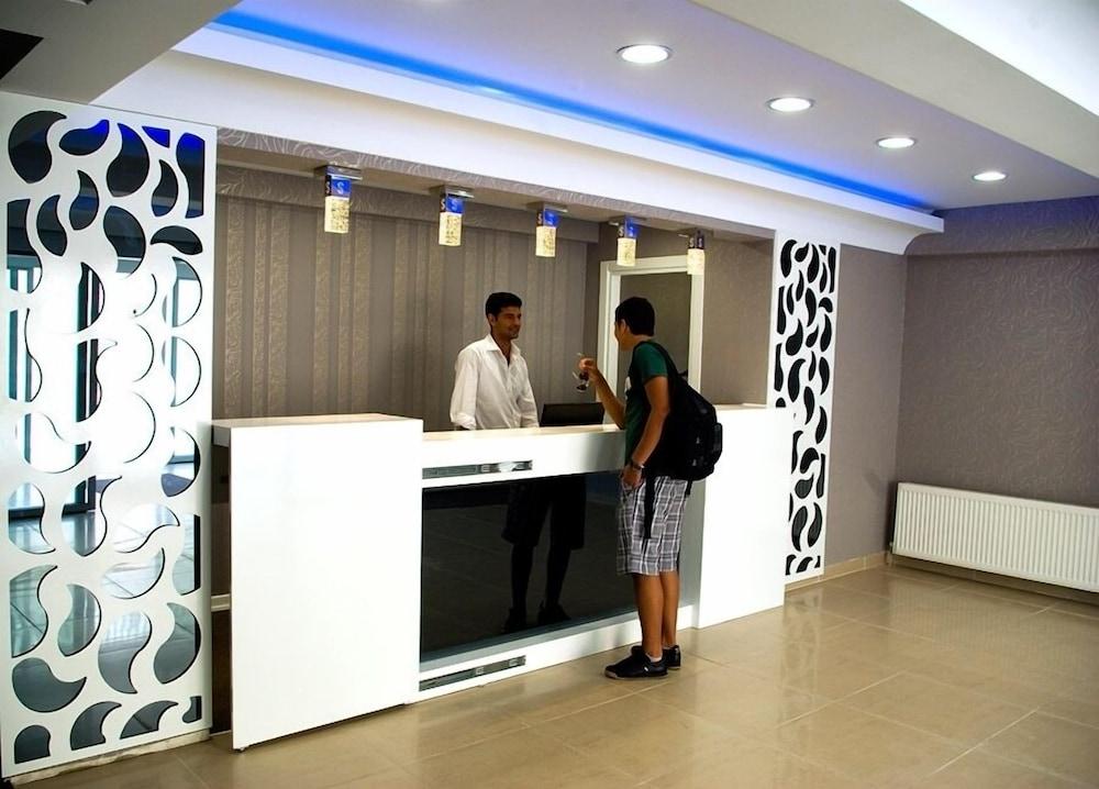 Blue Marine Hotel Sekerpinari Екстериор снимка