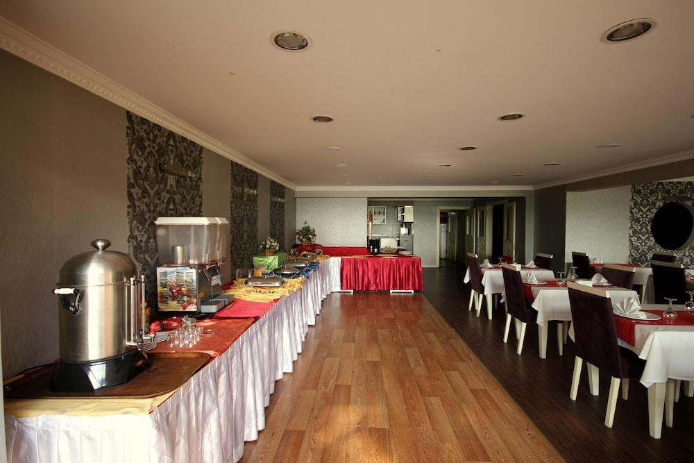 Blue Marine Hotel Sekerpinari Екстериор снимка