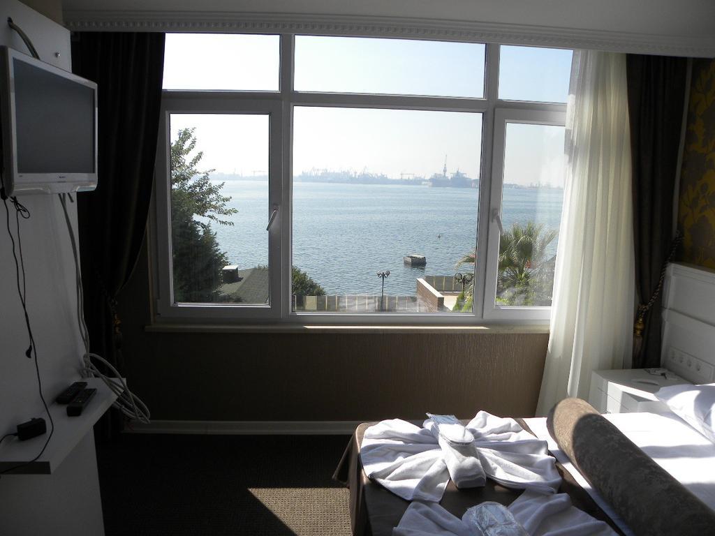 Blue Marine Hotel Sekerpinari Екстериор снимка